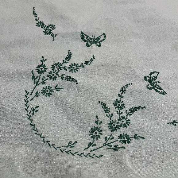 Vintage hand embroidered square tablecloth green - Picture 2 of 6